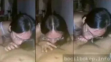 Biarin Adik Sepupu Nakal Isep Kontol Nikmat Lumer poster